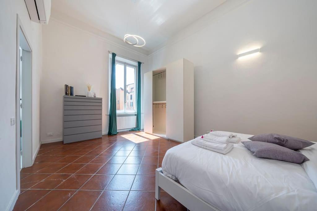 Free Parking - Meraviglioso Appartamento A Modena Exterior photo